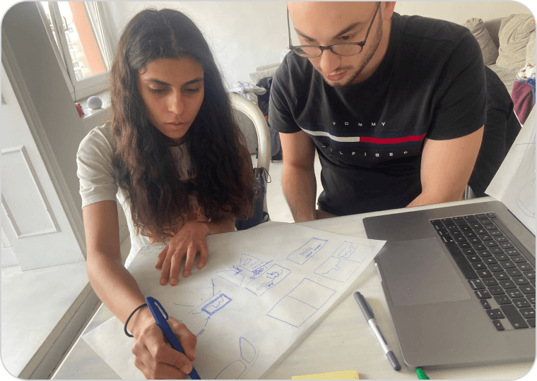 Photo of a working session with a teammate